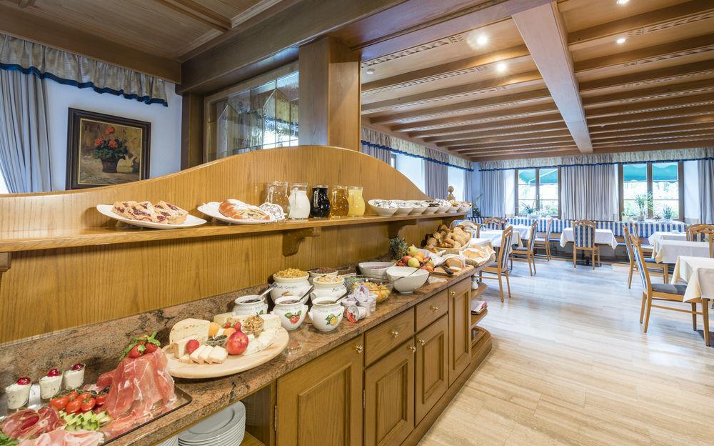 Lener Wirtshaus & Hotel Campo di Trens Kültér fotó