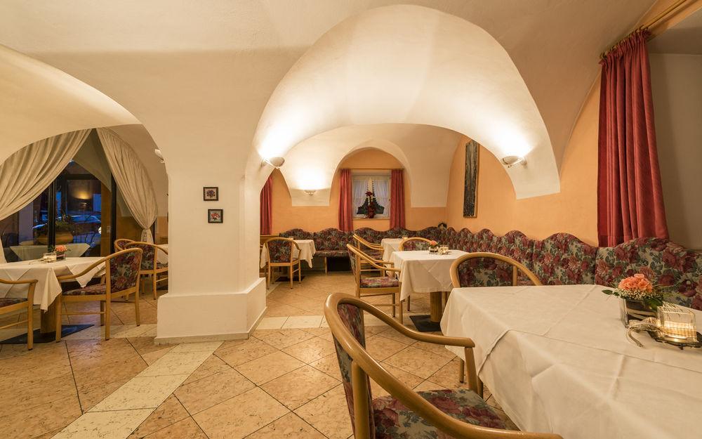 Lener Wirtshaus & Hotel Campo di Trens Kültér fotó